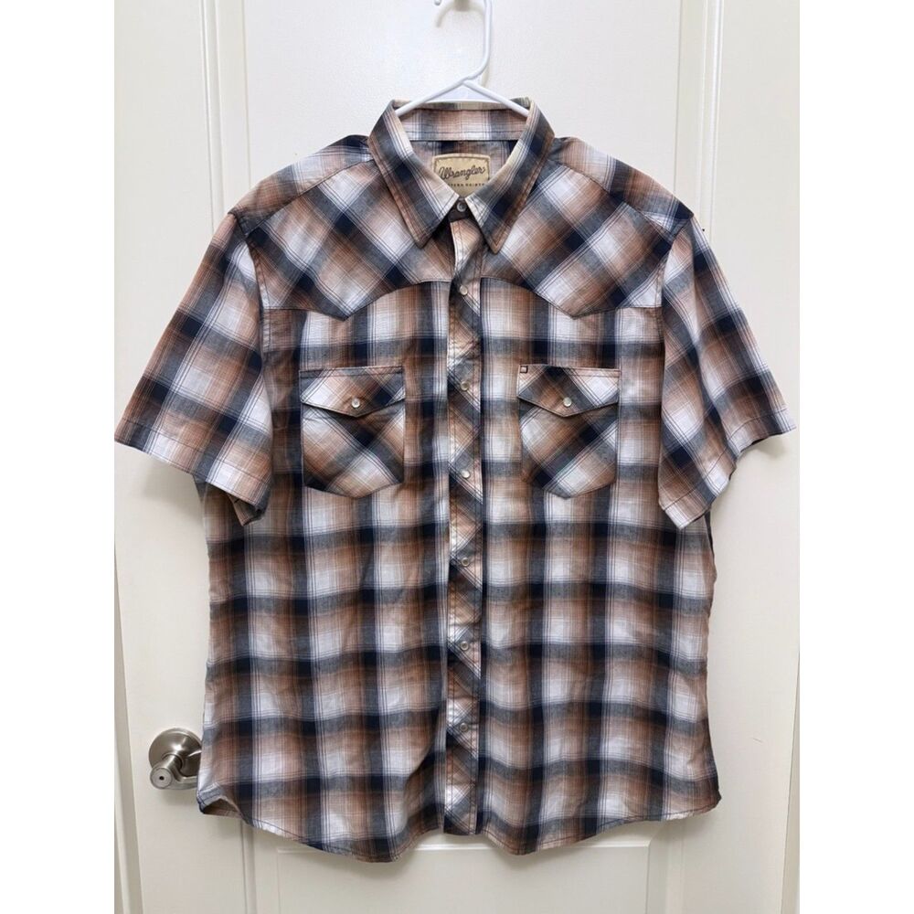 Wrangler Plaid Short Sleeve Western Pearl Snap Shirt - Picture 5 of 5